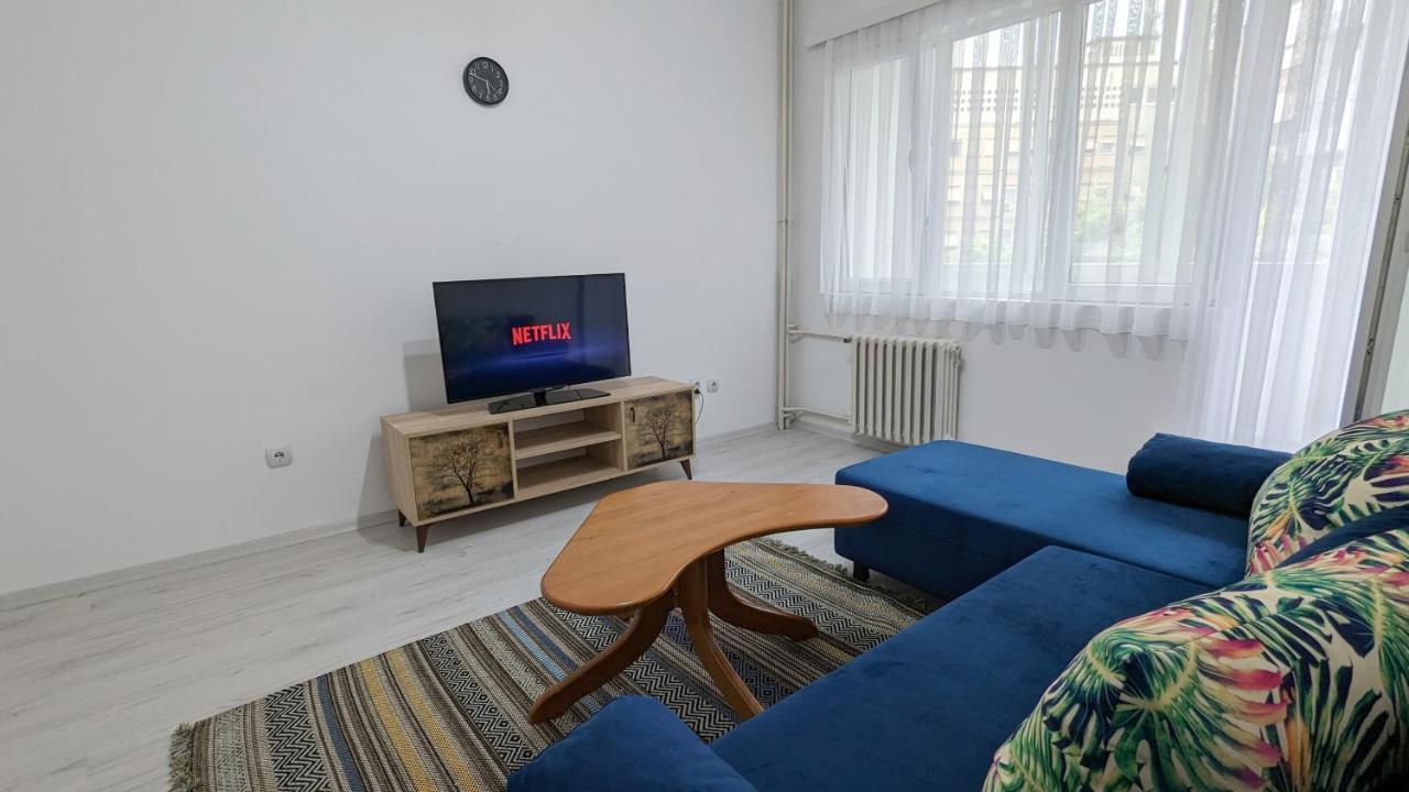 Main Square Apartment - Skopje Bagian luar foto